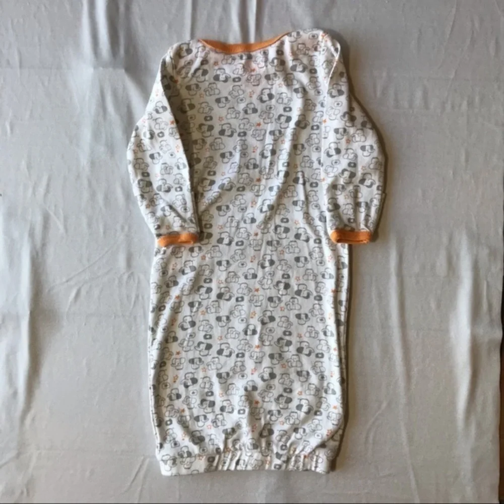 Circo  Infant Sleeper Gown-Size 0-3 months